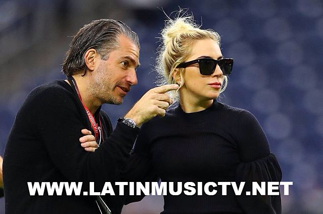 Lady Gaga y Christian Carino han anunciado su compromiso