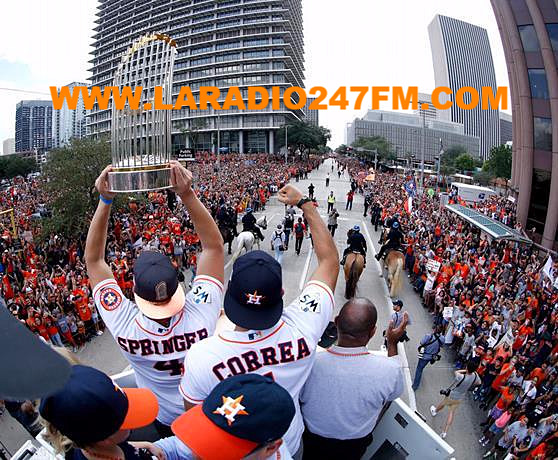 Houston se tiñe naranja con desfile de sus Astros La alegría retorna a una ciudad que se recupera del huracán Harvey