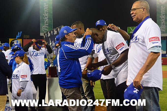 Licey celebra 110 años en su peor momento del torneo El equipo azul cae ante los Toros y se hunde en el sótano con marca de 6-13