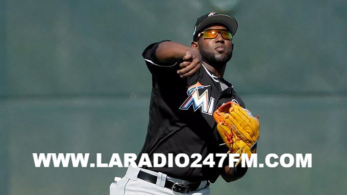 Marcell Ozuna dedica premio de guante de oro a José Fernández SE UNIÓ A UNA LISTA DE 21 PELOTEROS DOMINICANOS QUE HAN LOGRADO ESA DISTINCIÓN