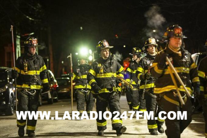 CUATRO ESTÁN CRÍTICOS Al menos doce muertos en incendio en El Bronx, Nueva York