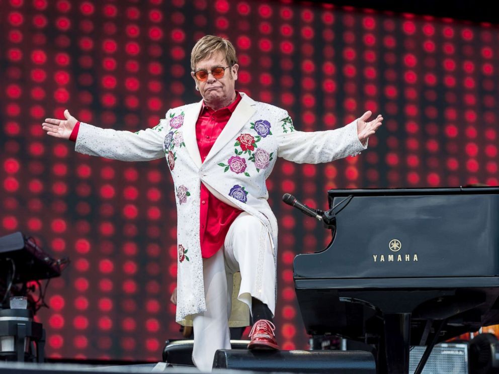 Elton John arranca su gira del adiós