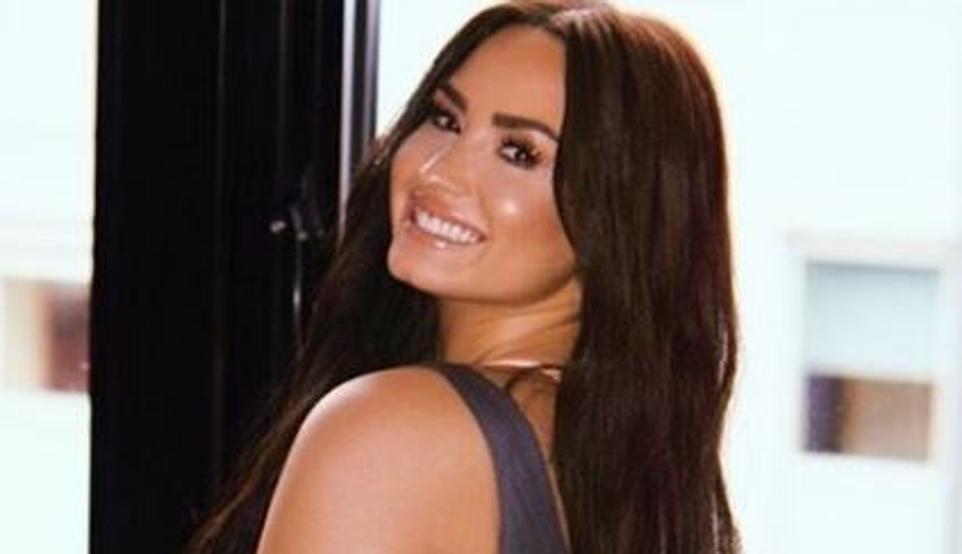 Demi Lovato podría perder la voz a causa de sobredosis