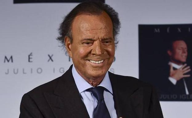 Defensa de Julio Iglesias cuestiona la validez de su prueba de su paternidad