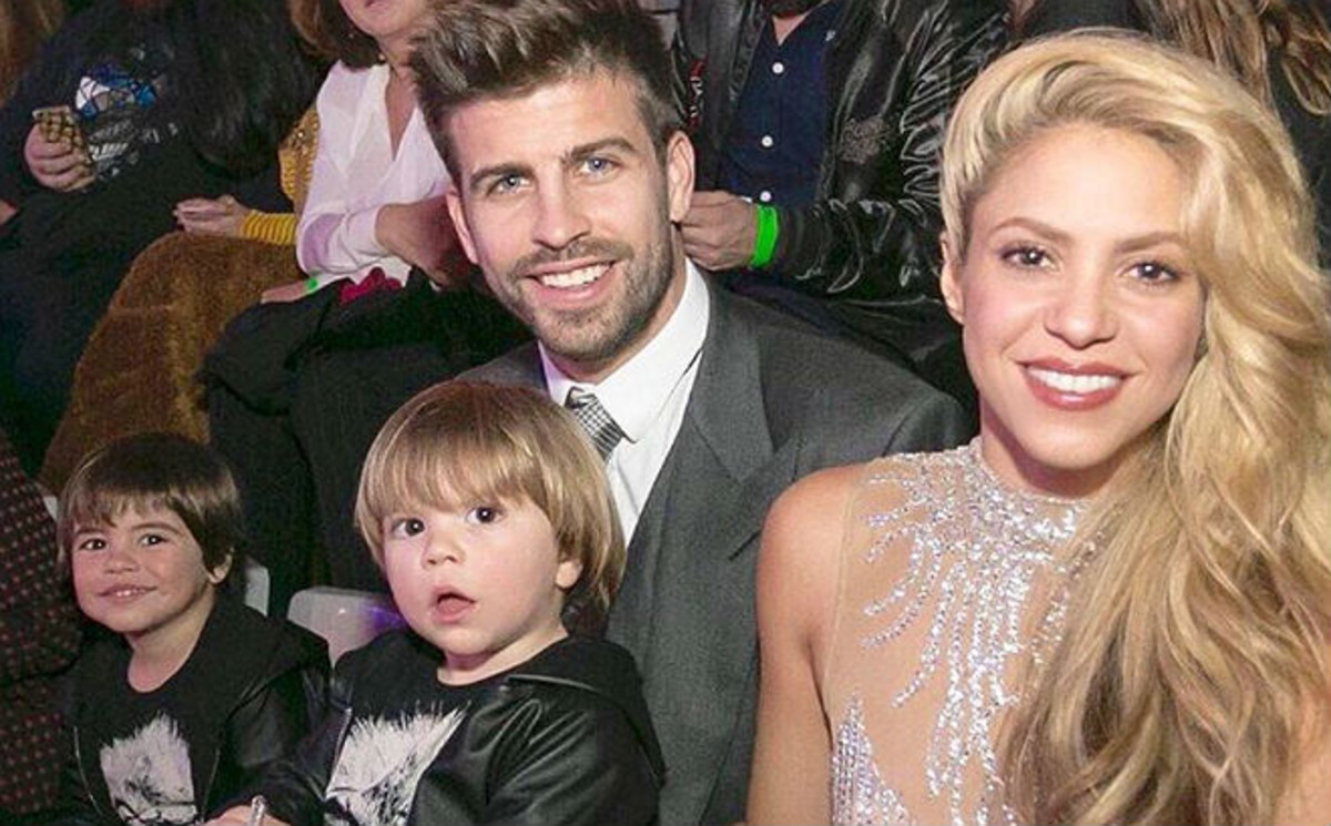 Shakira olvida sus problemas con Hacienda y se va de vacaciones en familia