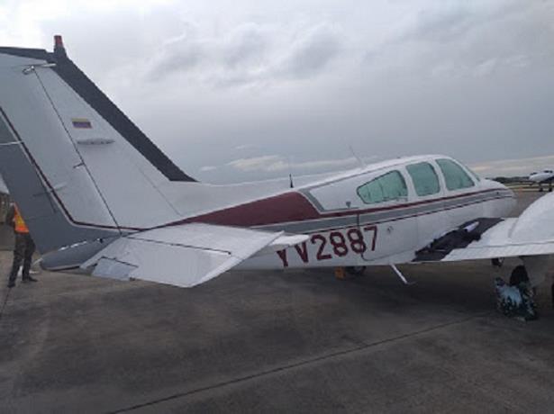 Militares y civiles del aeropuerto La Romana son interrogados por avioneta con más de un millón de dólares