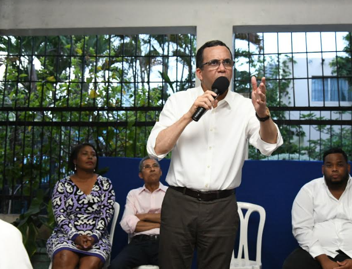 Andrés Navarro “voy a ser el primer presidente comunitario de la historia de RD”