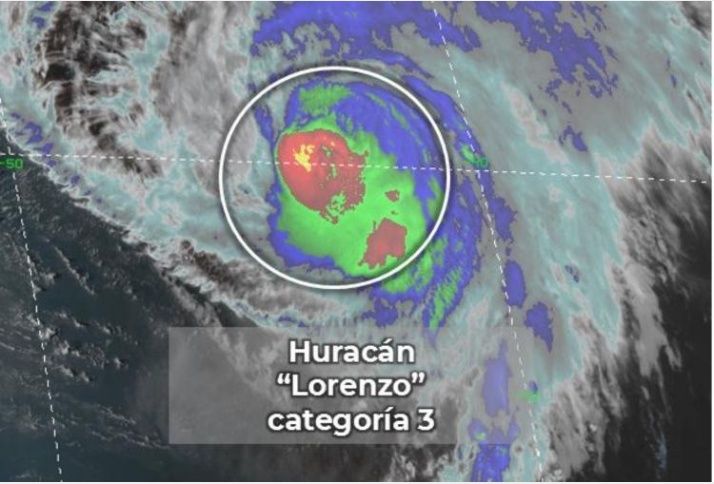 El huracán Lorenzo baja a categoría 3 y Karen se desvanece